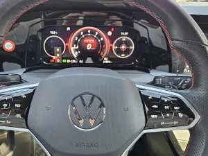 Volkswagen Golf GTI 2.0TSI 180kW DSG Volkswagen Golf GTI 2.0TSI 180kW DSG