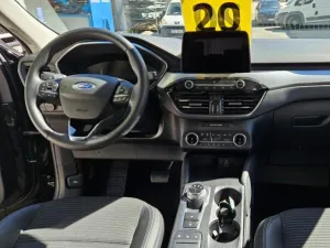 Ford Kuga 2.5i HEV 140 kW Titanium 4x4