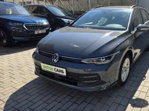 Volkswagen Golf 1.5 eTSI 85kW Life DSG7 Tažné