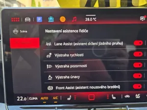 Volkswagen Golf 1.5 eTSI 85kW Life DSG7 Tažné