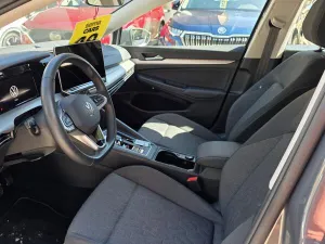 Volkswagen Golf 1.5 eTSI 85kW Life DSG7 Tažné