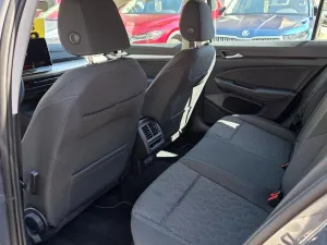 Volkswagen Golf 1.5 eTSI 85kW Life DSG7 Tažné