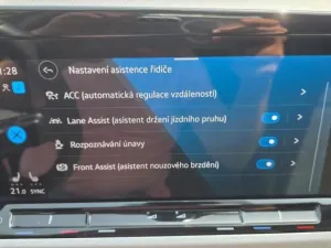 Volkswagen Golf 2.0 TDI 110kW Life záruka