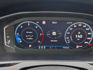 Volkswagen Passat 2.0 TDI 110kW DSG R-line