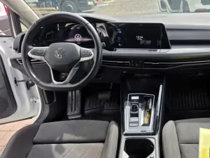 Volkswagen Golf 2.0 TDI 110kW DSG7 Style TZ Volkswagen Golf 2.0 TDI 110kW DSG7 Style TZ