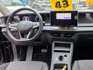 Volkswagen Tayron 1.5 eTSI 110 kW DSG7 7míst Volkswagen Tayron 1.5 eTSI 110 kW DSG7 7míst