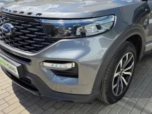 Ford Explorer 3.0 EcoBoost 336 kW PHEV 7míst Ford Explorer 3.0 EcoBoost 336 kW PHEV 7míst