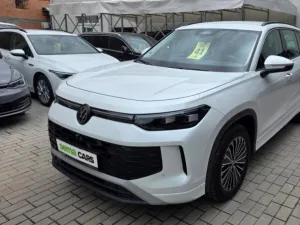 Volkswagen Tayron 1.5 eTSI 110 kW DSG7 7míst Volkswagen Tayron 1.5 eTSI 110 kW DSG7 7míst
