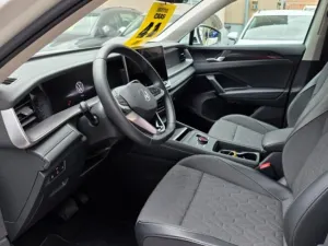 Volkswagen Tayron 1.5 eTSI 110 kW DSG7 7míst Volkswagen Tayron 1.5 eTSI 110 kW DSG7 7míst