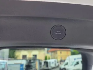 Tesla Model Y Long Range AWD DE SoH 90.2%