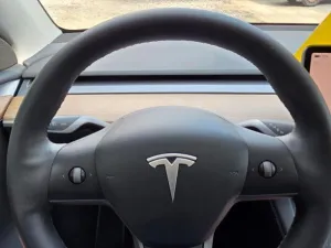 Tesla Model Y Long Range AWD DE SoH 90.2%