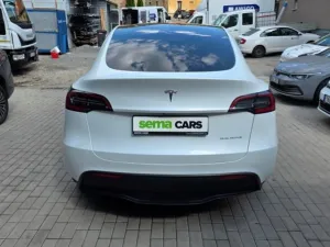Tesla Model Y Long Range AWD DE SoH 90.2%