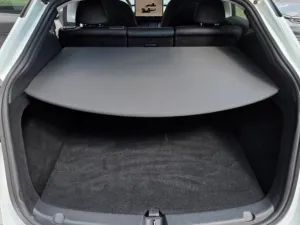 Tesla Model Y Long Range AWD DE SoH 90.2%