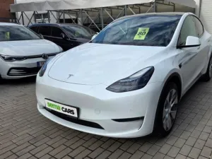 Tesla Model Y Long Range AWD SoH 91,4% Tesla Model Y Long Range AWD SoH 91,4%