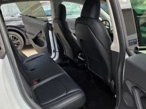 Tesla Model Y Long Range AWD SoH 91,4% Tesla Model Y Long Range AWD SoH 91,4%
