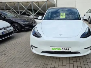 Tesla Model Y Long Range AWD SoH 91,4% Tesla Model Y Long Range AWD SoH 91,4%