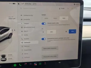 Tesla Model Y Long Range AWD SoH 91,4% Tesla Model Y Long Range AWD SoH 91,4%