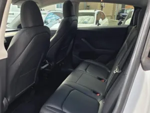 Tesla Model Y Long Range AWD SoH 91,4% Tesla Model Y Long Range AWD SoH 91,4%