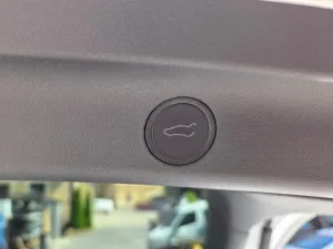 Tesla Model Y Long Range AWD DE SoH 92,4%