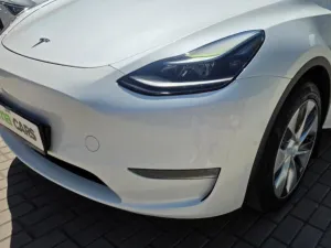 Tesla Model Y Long Range AWD DE SoH 92,4%