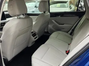 Volkswagen Passat 2.0 TDI 142kW Eleg DSG záruka Volkswagen Passat 2.0 TDI 142kW Eleg DSG záruka