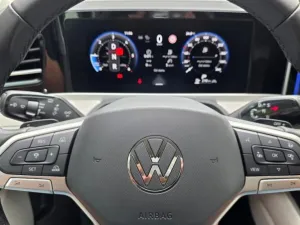 Volkswagen Passat 2.0 TDI 142kW Eleg DSG záruka Volkswagen Passat 2.0 TDI 142kW Eleg DSG záruka