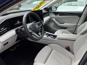 Volkswagen Passat 2.0 TDI 142kW Eleg DSG záruka Volkswagen Passat 2.0 TDI 142kW Eleg DSG záruka