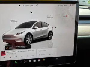Tesla Model Y LR AWD Berlin Záruka SoH 92,9%
