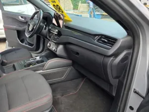 Ford Kuga 2.5i PHEV 165 kW ST-line AT TZ