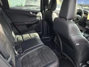 Ford Kuga 2.5i PHEV 165kW Titanium AT TZ