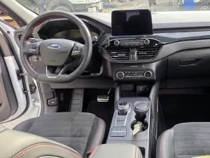 Ford Kuga 2.5i PHEV 165kW Titanium AT TZ