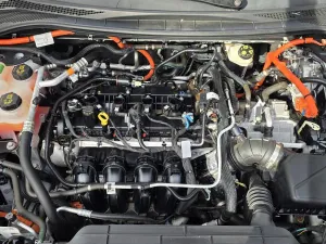 Ford Kuga 2.5i PHEV 165kW Titanium AT TZ
