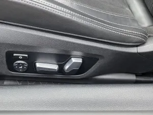 BMW Řada 8 M850i 4.4 V8 390kW xDrive AT