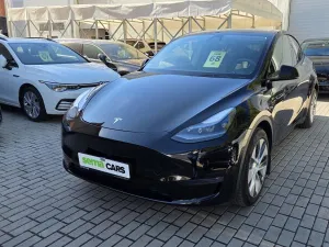 Tesla Model Y LR AWD DE Záruka SoH 93%