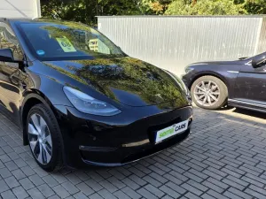 Tesla Model Y LR AWD DE Záruka SoH 93%