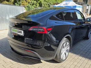 Tesla Model Y LR AWD DE Záruka SoH 93%