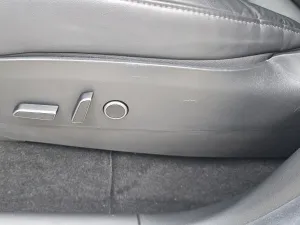 Tesla Model Y LR AWD Záruka SoH 93,2%