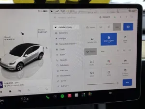 Tesla Model Y LR AWD Záruka SoH 93,2%