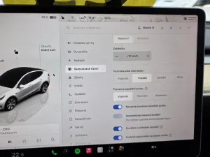Tesla Model Y LR AWD Záruka SoH 93,2%