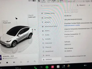 Tesla Model Y LR AWD Záruka SoH 93,2%