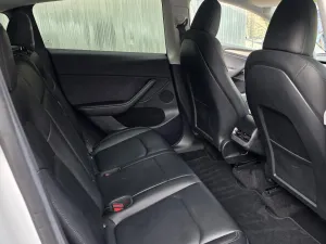 Tesla Model Y LR AWD Záruka SoH 93,2%