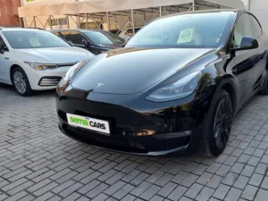 Tesla Model Y LR AWD DE Záruka SoH 92,7%