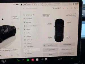 Tesla Model Y LR AWD DE Záruka SoH 92,7%