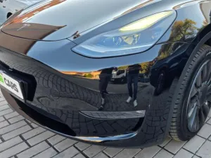 Tesla Model Y LR AWD DE Záruka SoH 92,7%