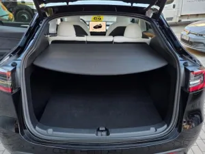 Tesla Model Y LR AWD DE Záruka SoH 92,7%
