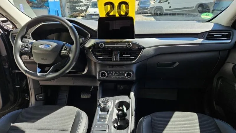 Ford Kuga 2.5i HEV 140 kW Titanium 4x4