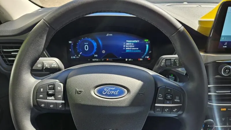 Ford Kuga 2.5i HEV 140 kW Titanium 4x4