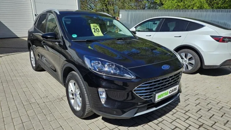 Ford Kuga 2.5i HEV 140 kW Titanium 4x4