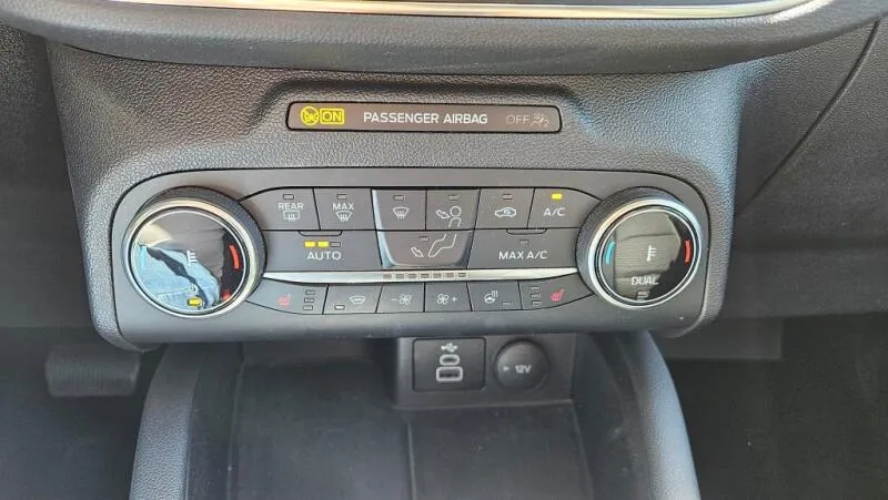 Ford Kuga 2.5i HEV 140 kW Titanium 4x4