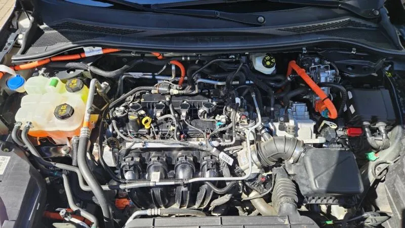 Ford Kuga 2.5i HEV 140 kW Titanium 4x4